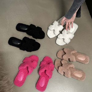 Dumier Women's Faux Shearling Slip-On Slippers Low Heel Flat 2023 Fall